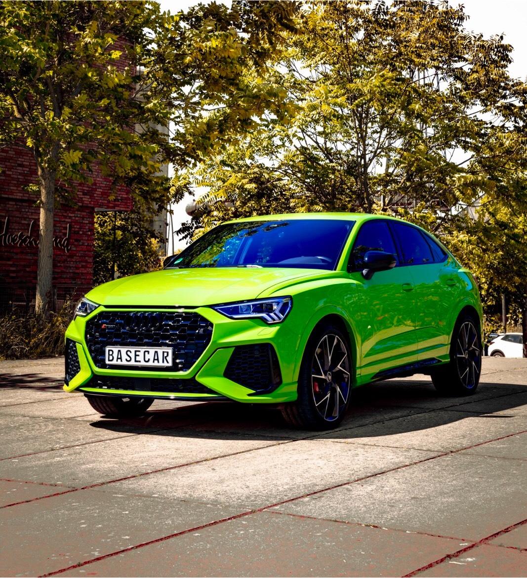 Audi RSQ3 Sportback 400PS Mieten|Mietwagen|Autovermietung Bild 2