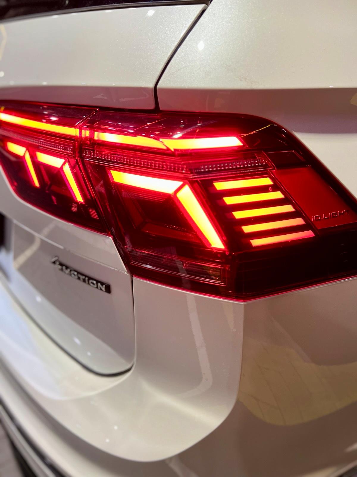 VW Tiguan R-Line 193PS Diesel Mieten|Mietwagen|Autovermietung Bild 3