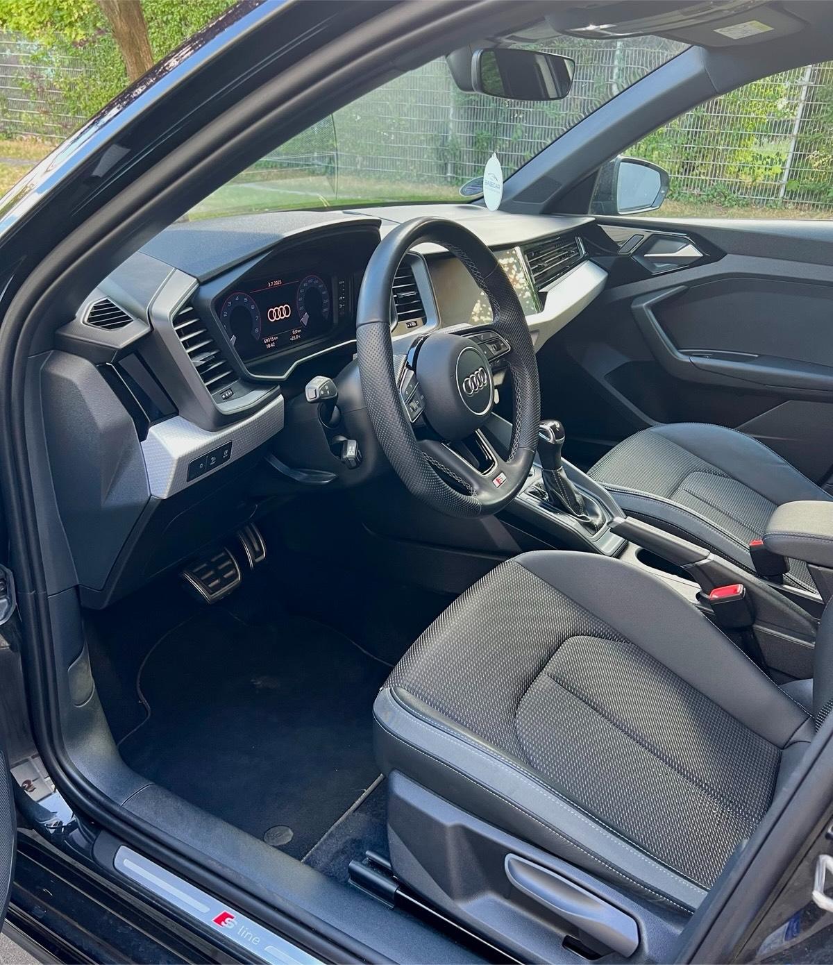 Audi A1 Sportback S-Line Mieten|Mietwagen|Autovermietung Bild 6