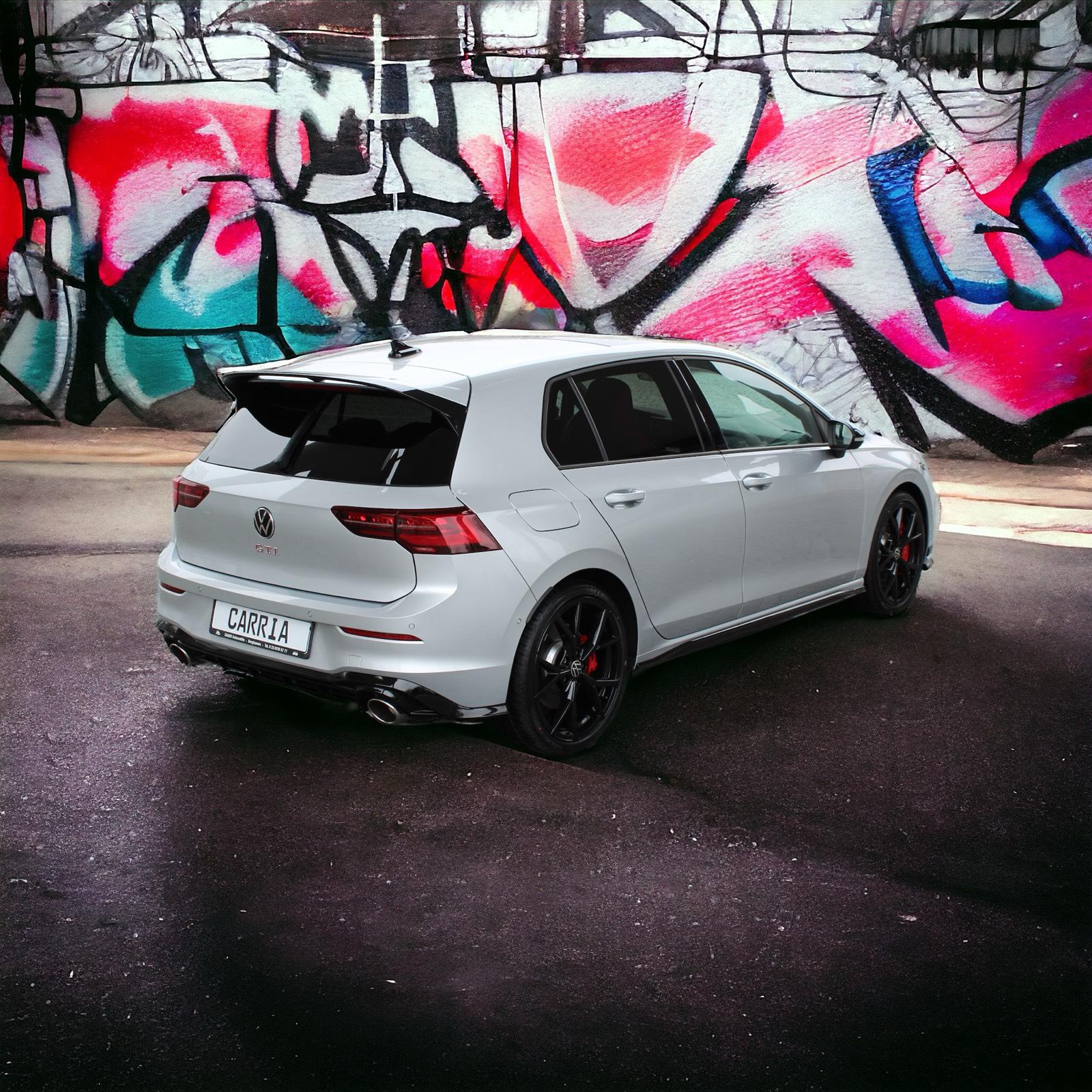 VW Golf 8 GTI Clubsport 300PS mieten Mietwagen Sportwagen Bild 4
