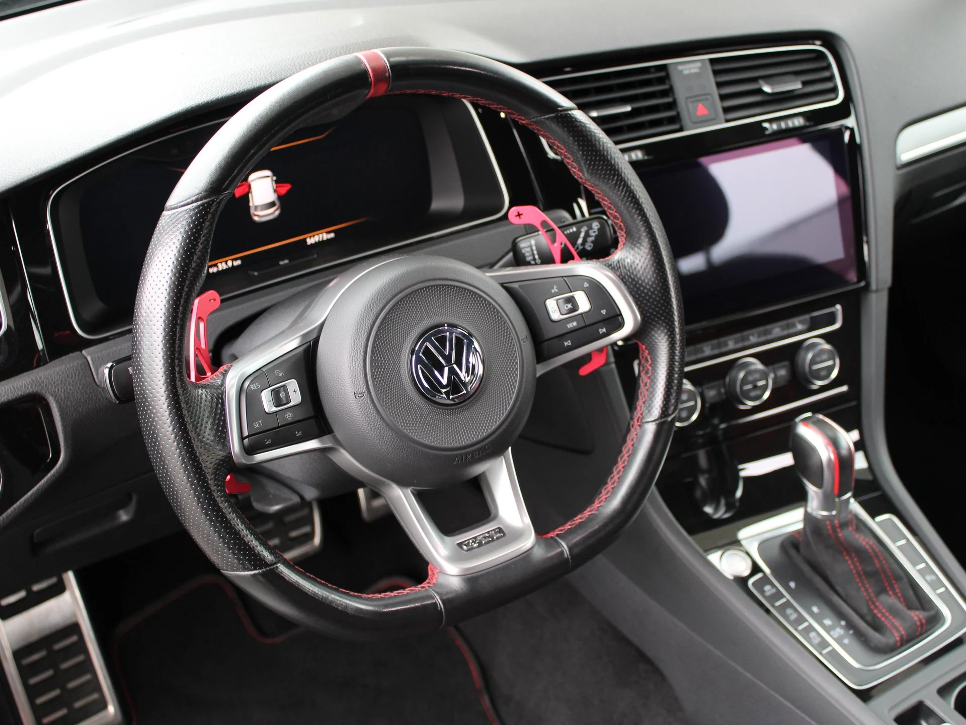 VW Golf 7 GTI TCR Bild 4