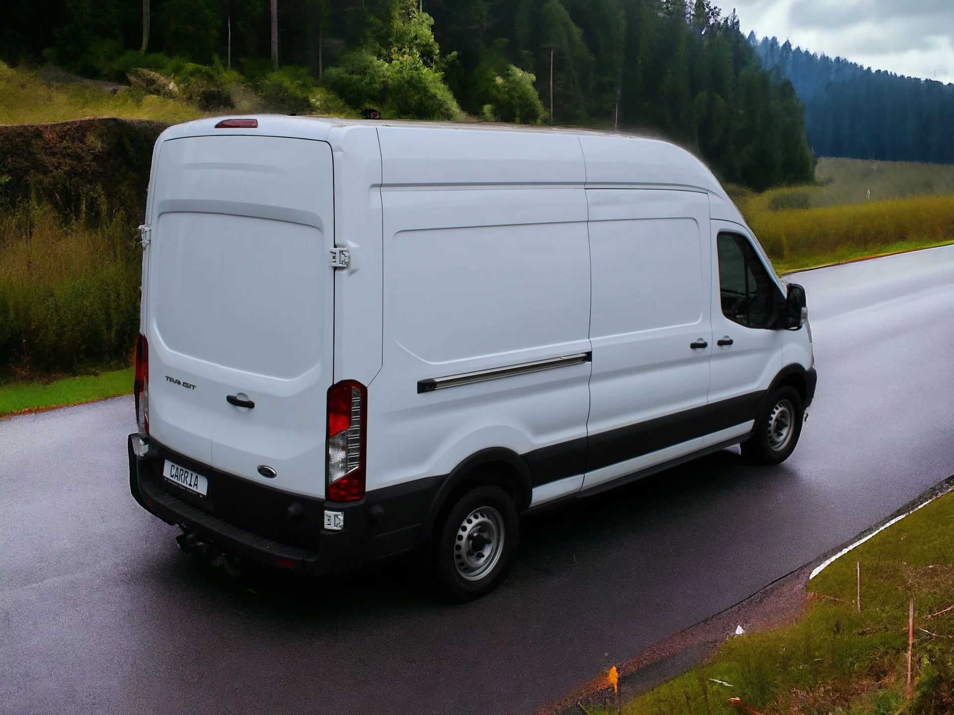 Ford Transit 350 L3H2 Transporter - 125PS Bild 5