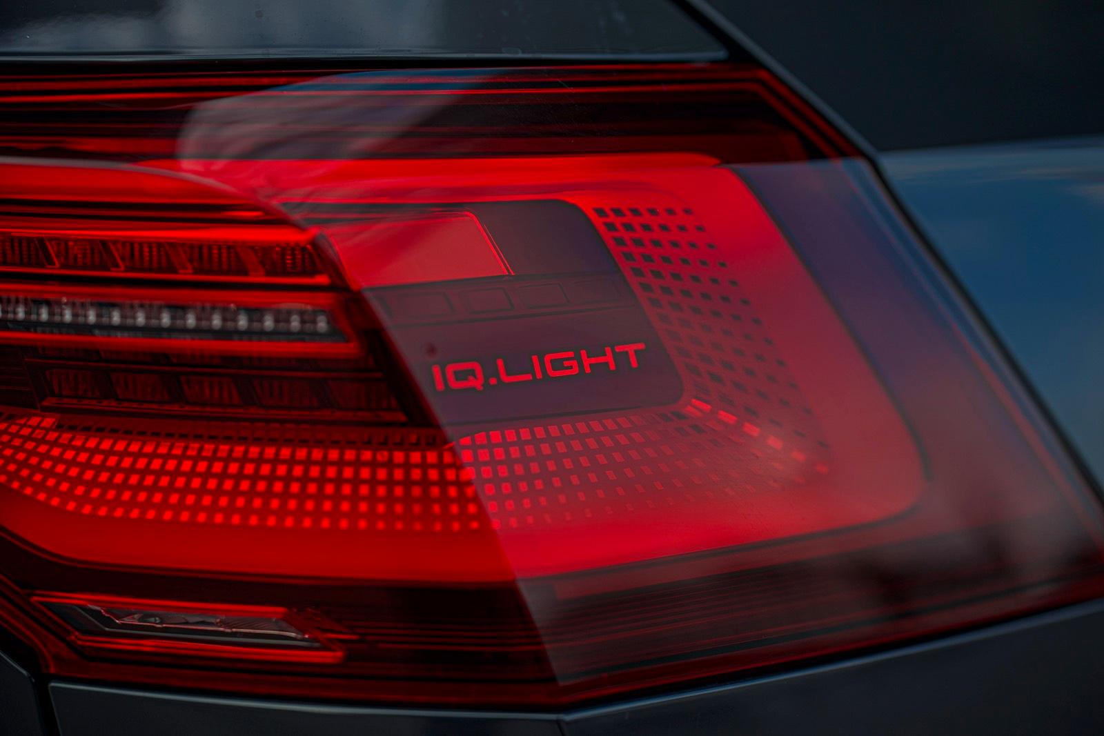 VW GOLF 8 GTI CLUBSPORT Fahren Mieten/Hochzeitsauto AMG/RS Bild 4