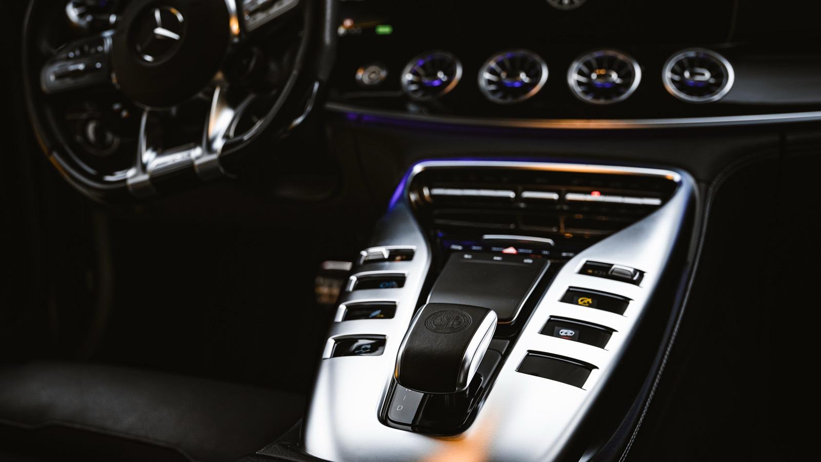 Mercedes AMG GT 4 DOOR Amg Fahren Mieten/Hochzeitsauto AMG/RS Bild 4