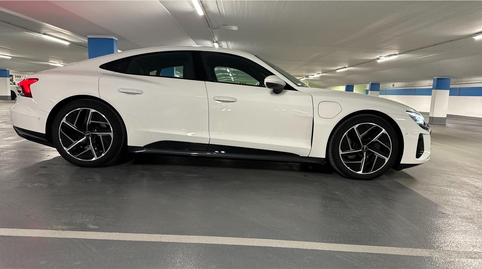 ❌ Audi E-tron GT mieten ❌ Bild 3