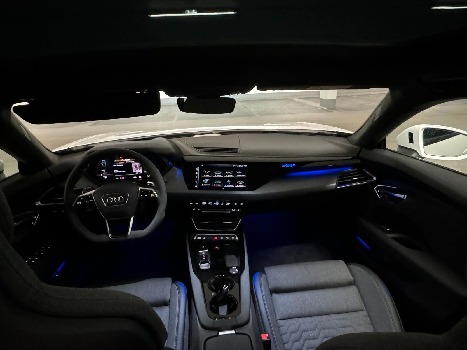 ❌ Audi E-tron GT mieten ❌ Bild 4