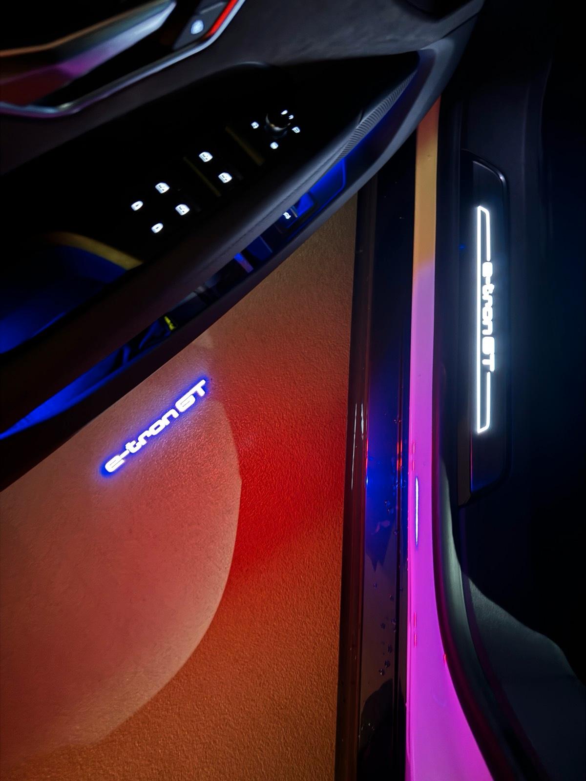 ❌ Audi E-tron GT mieten ❌ Bild 5