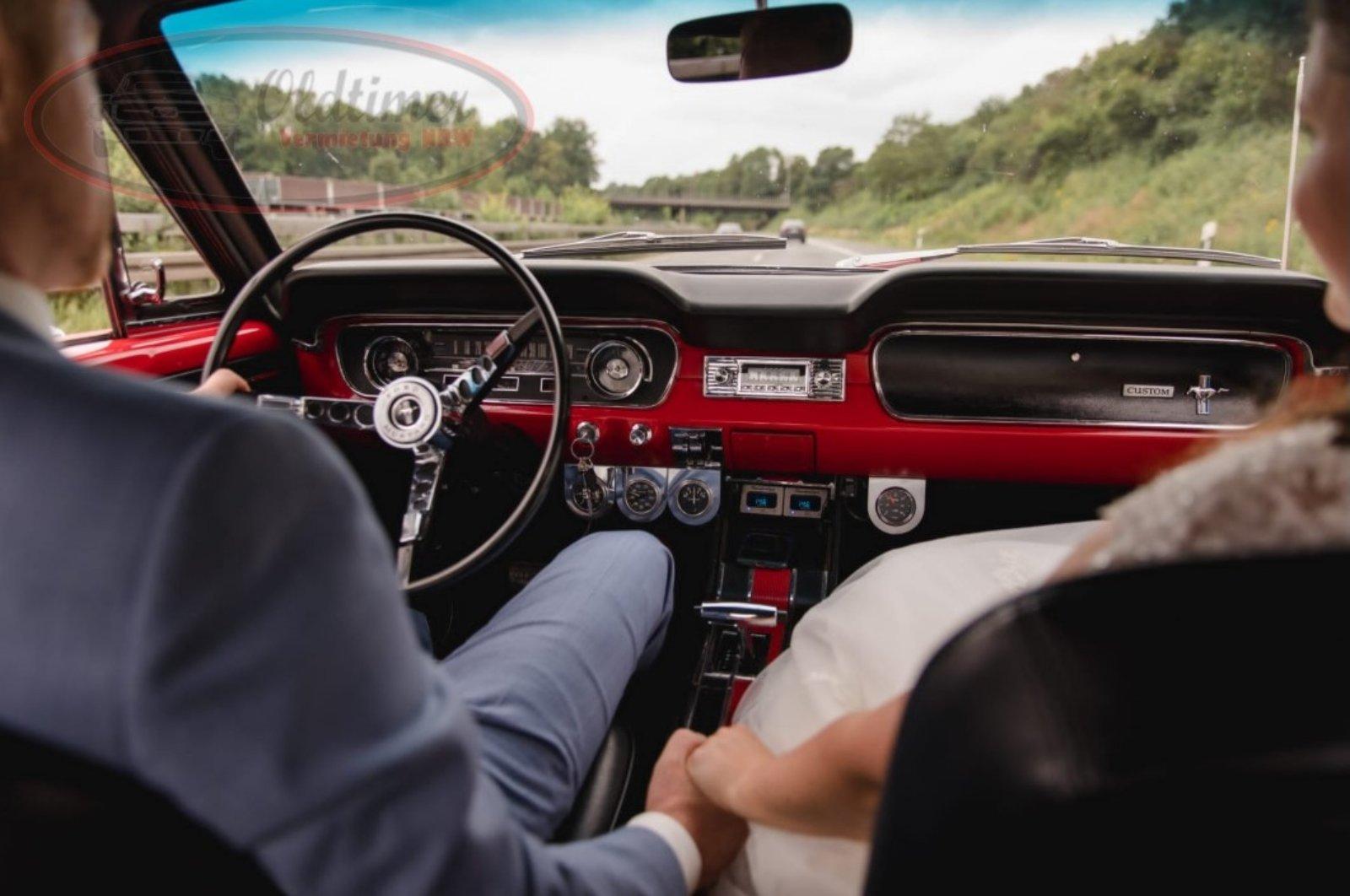 Ford Mustang mieten / Hochzeitsauto / Oldtimer mieten / Gutschein Bild 3