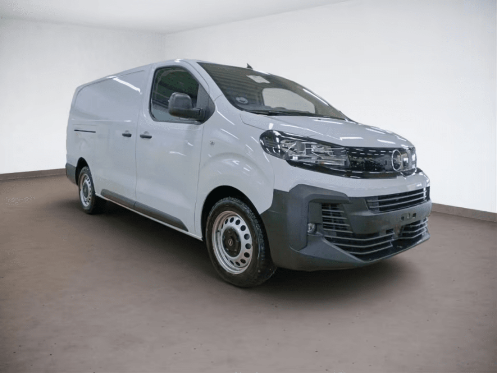 Opel Vivaro L Kurzzeitmiete ab 59 € / Tag | Leutkirch im Allgäu Bild 5