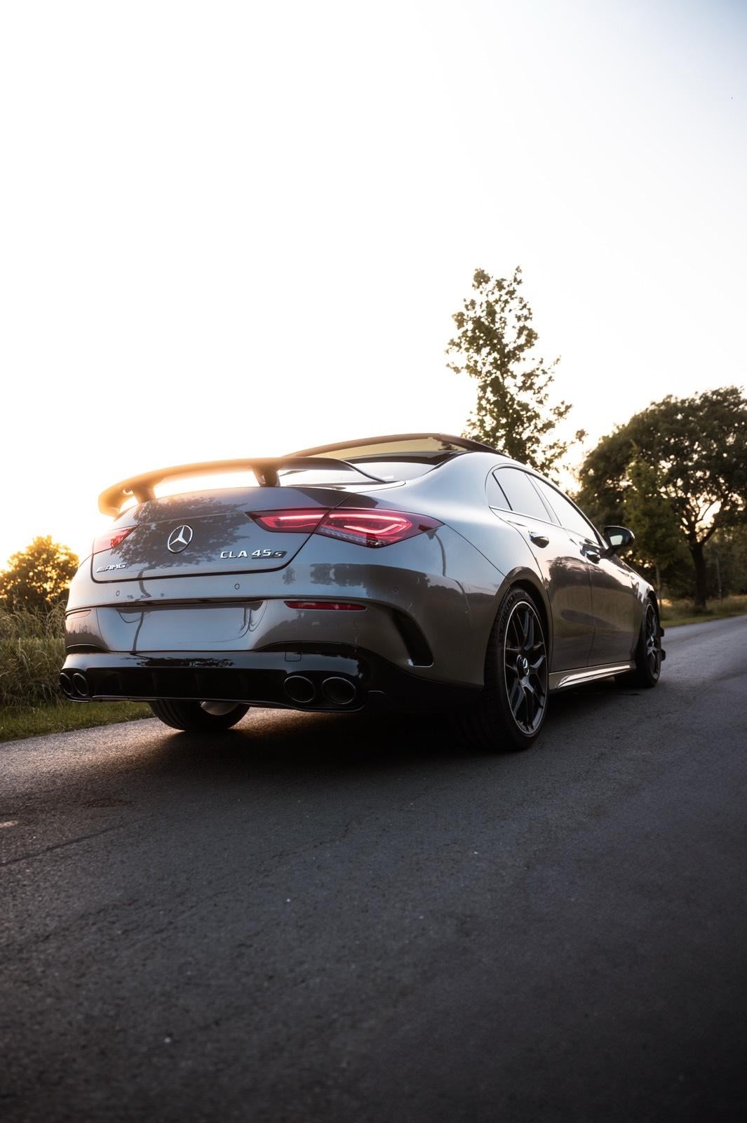 Mercedes CLA45s AMG Mieten Bild 4