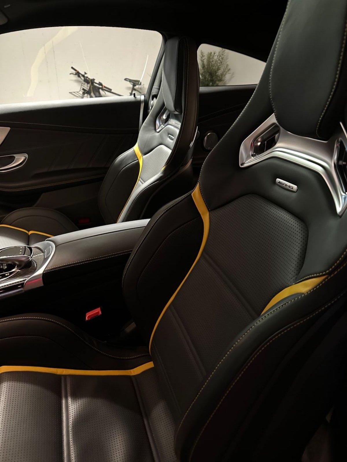 Mercedes-Benz AMG GT 63 4M+AMG Mietwagen Bild 4