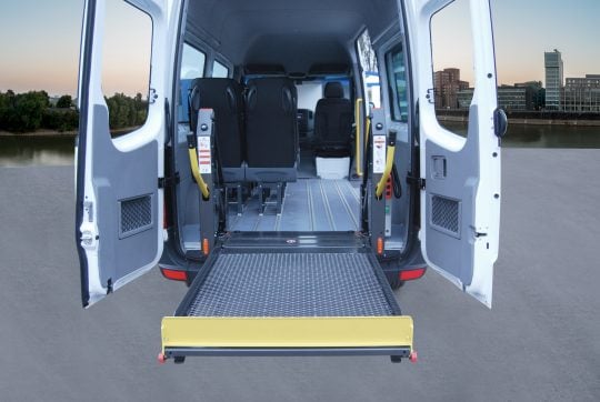 MB SPRINTER MIT ROLLSTUHLLIFT Bild 6