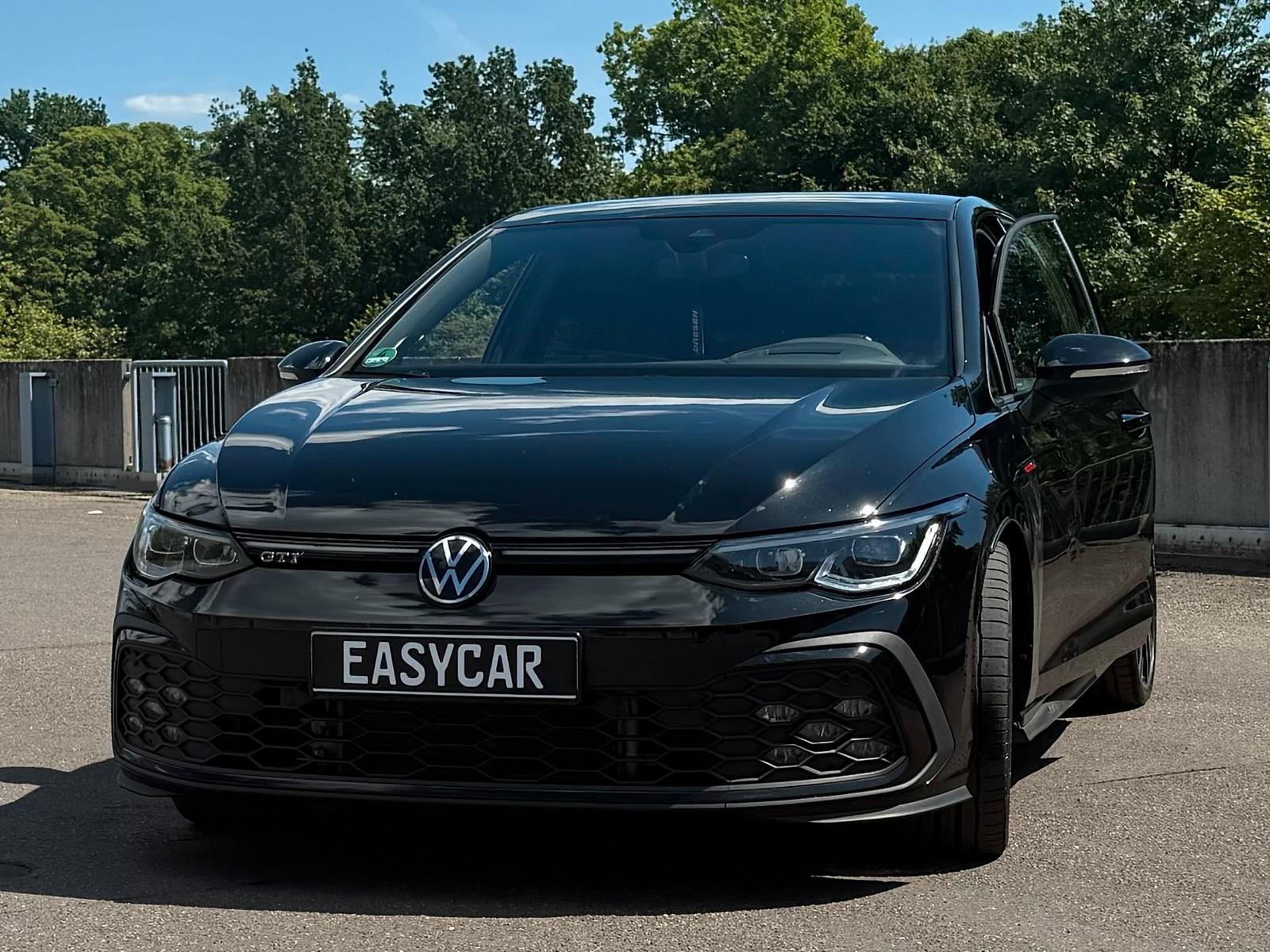 Golf 8 gti Mietwagen Sportwagen Bild 2