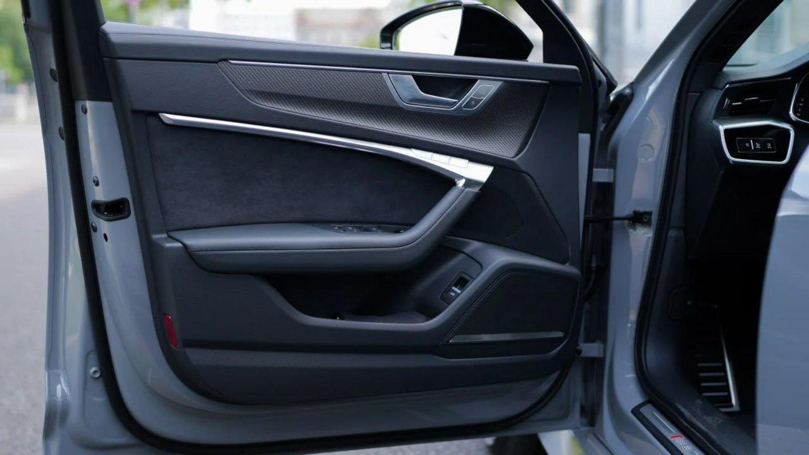 Audi RS6 Avant mieten Berlin Autovermietung Sportwagen Bild 6