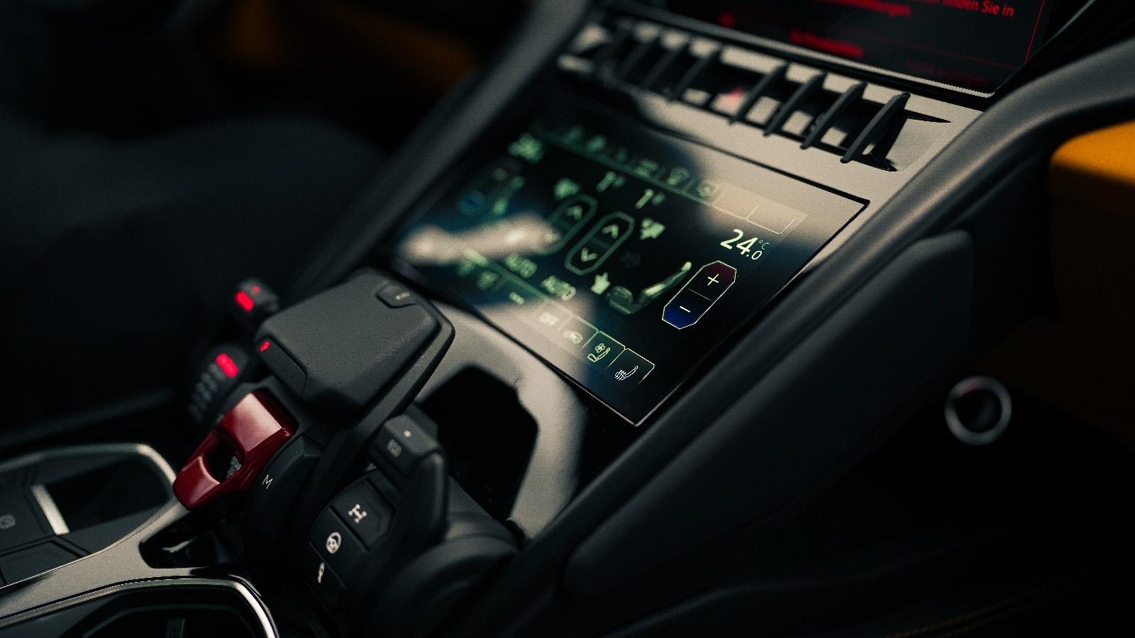 Lamborghini Urus S mieten Berlin Autovermietung Sportwagen Bild 4