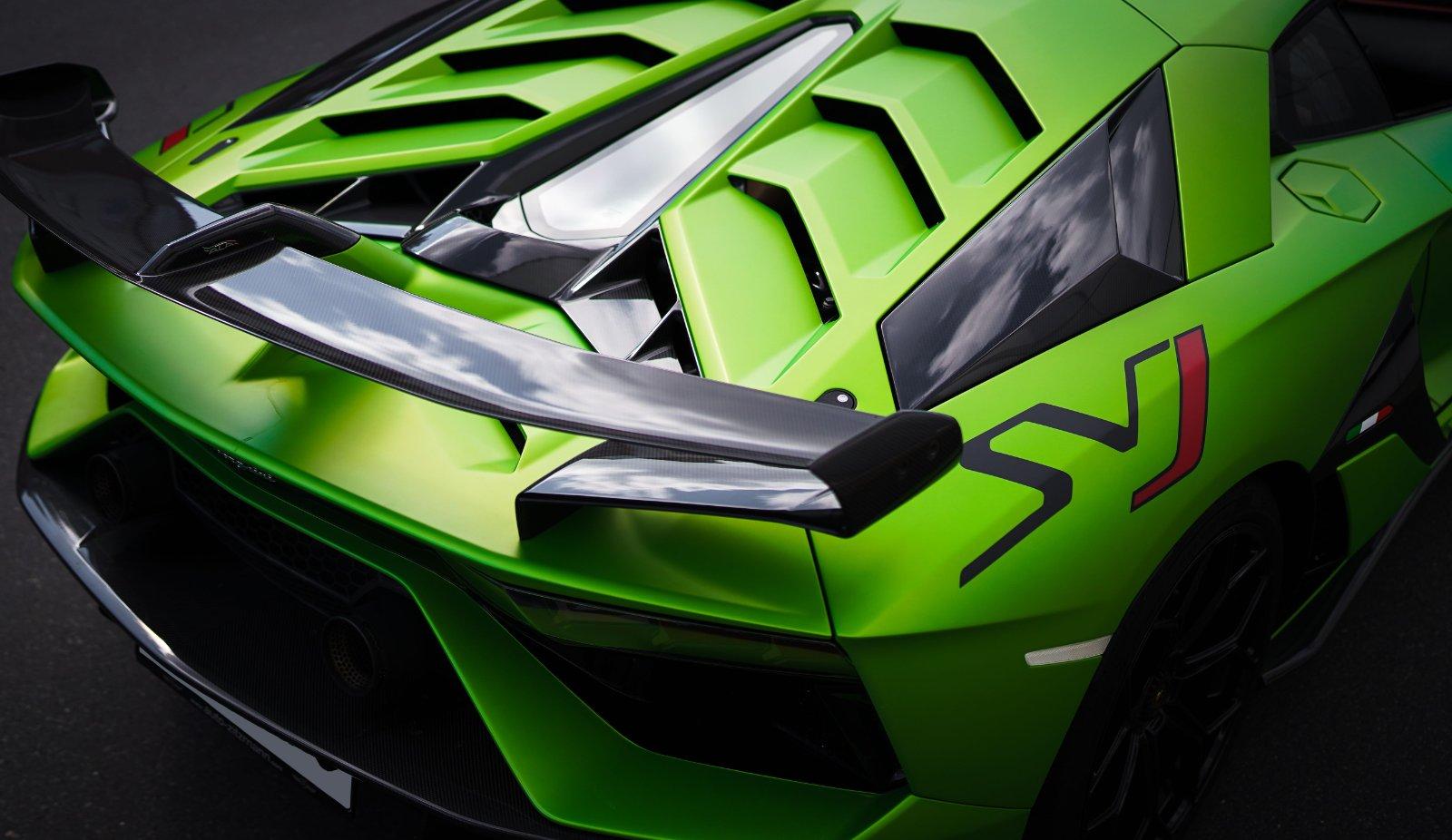 Lamborghini Aventador SVJ 1 di 900 Mieten Sportwagen Mieten Berlin Bild 6