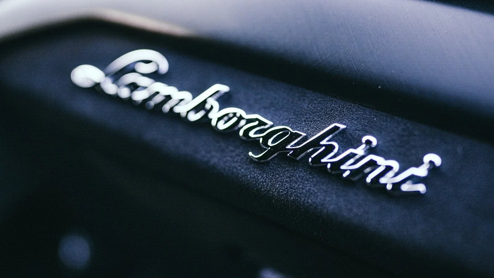 Lamborghini  Urus S Bild 3