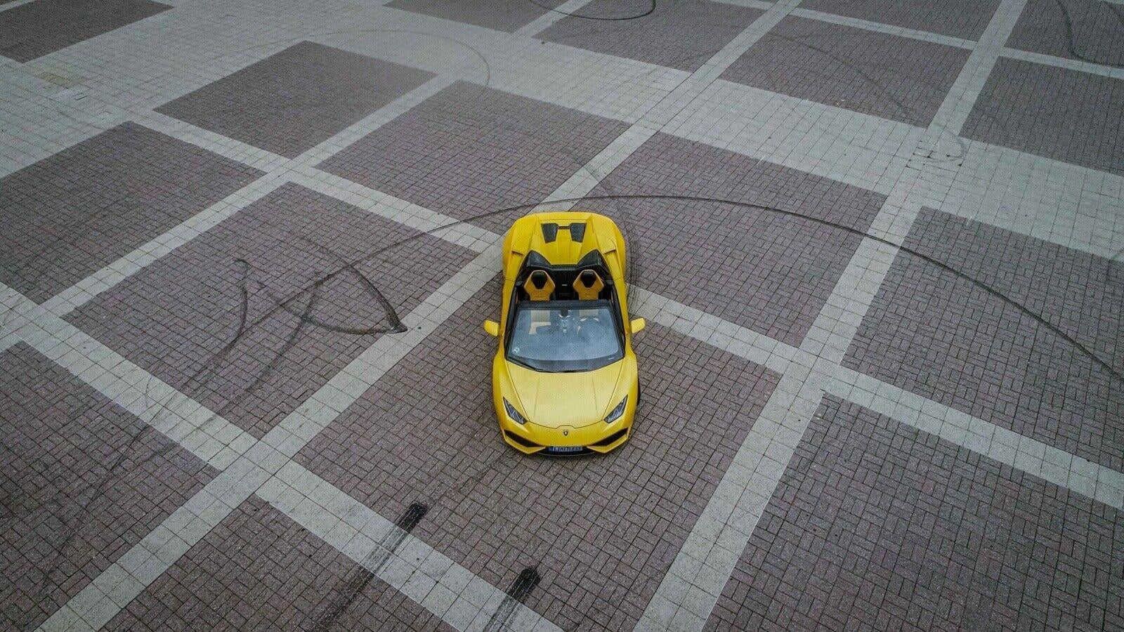 Lamborghini Huracan Spyder Lambo mieten Berlin 610 PS Bild 5