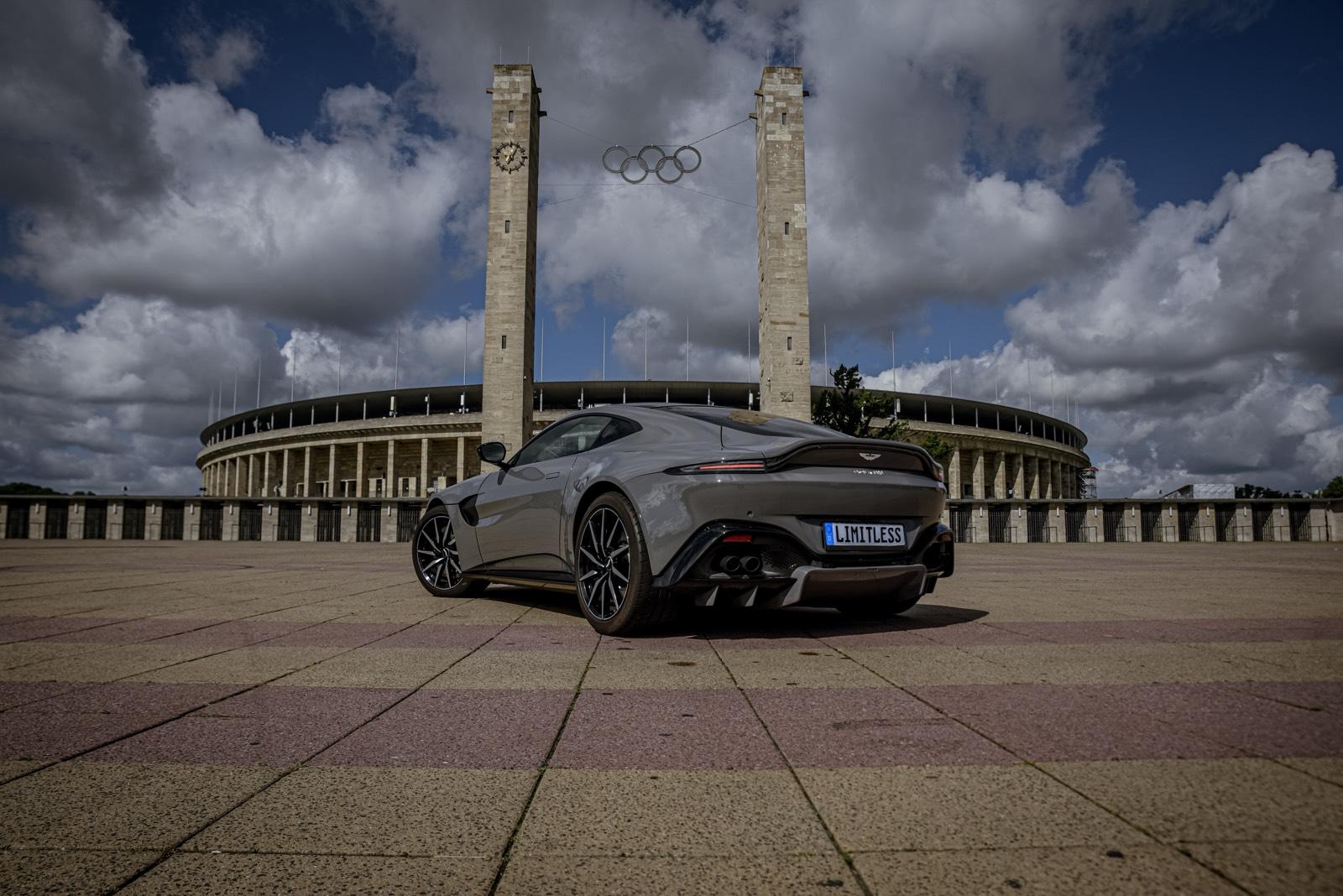Aston Martin Vantage mieten Berlin Sportwagen Exot ohne OPF Bild 6