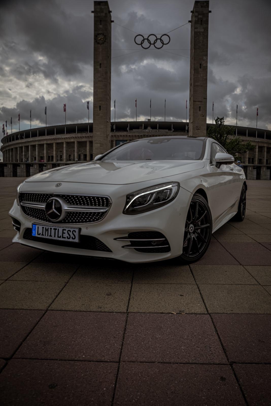 Mercedes-Benz S560 Coupe Facelift mieten Sportwagen Bild 2