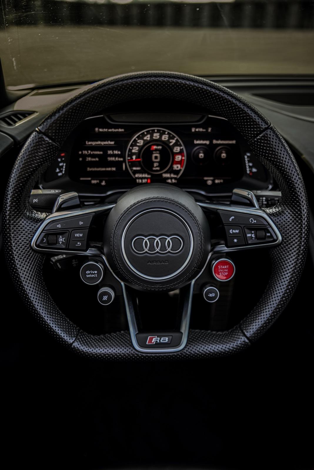 Audi R8 V10 Spyder Performance 2024 mieten Bild 4