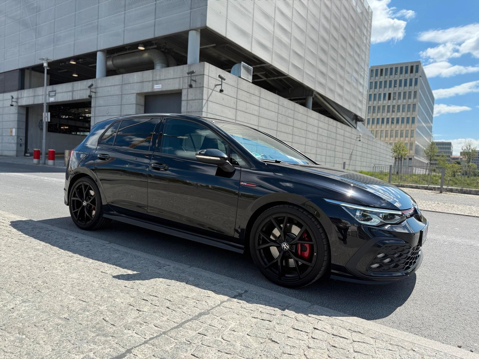 VW Golf 8 GTI / Mietwagen Bild 4