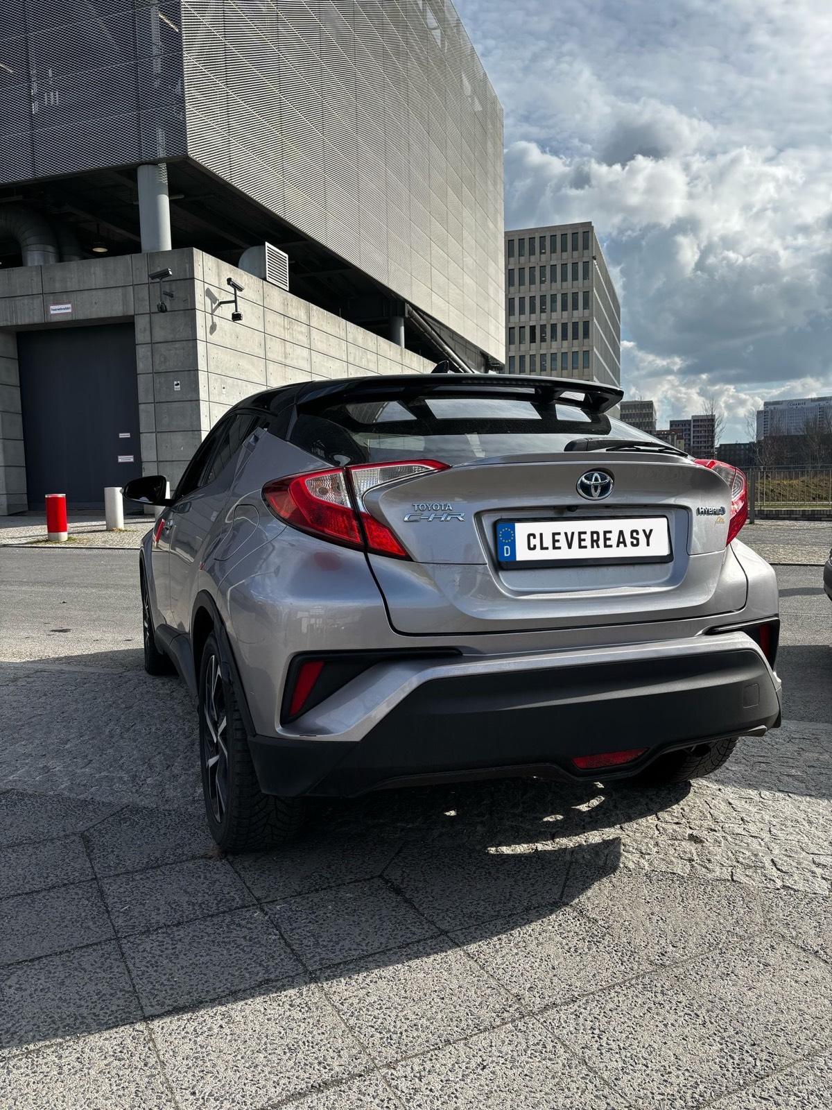 Toyota C-HR Hybrid / Mietwagen Bild 5