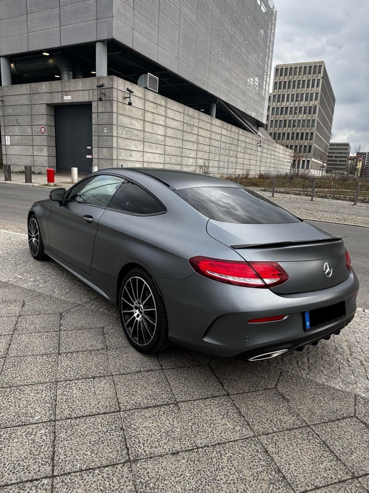 Mercedes Coupé AMG Line/ Mietwagen Bild 6