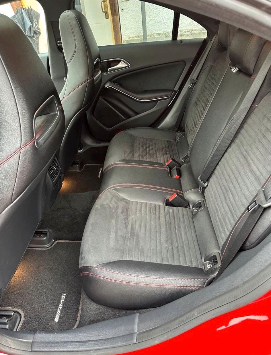 Mercedes CLA AMG Line/ Mietwagen Bild 3