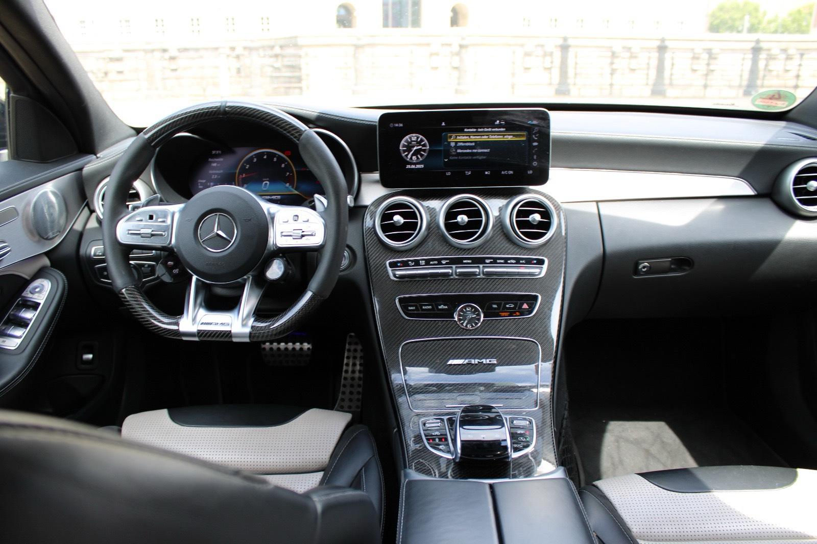 C63 S | Voll Carbon Bild 4