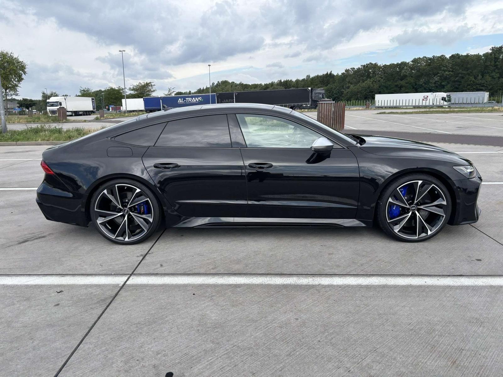 Audi RS7 mieten Bild 5