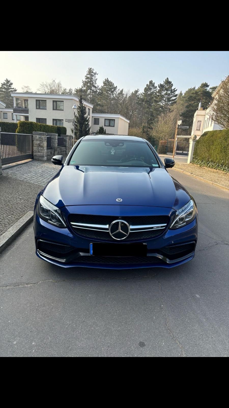 Mercedes Benz C63s AMG mieten Bild 4