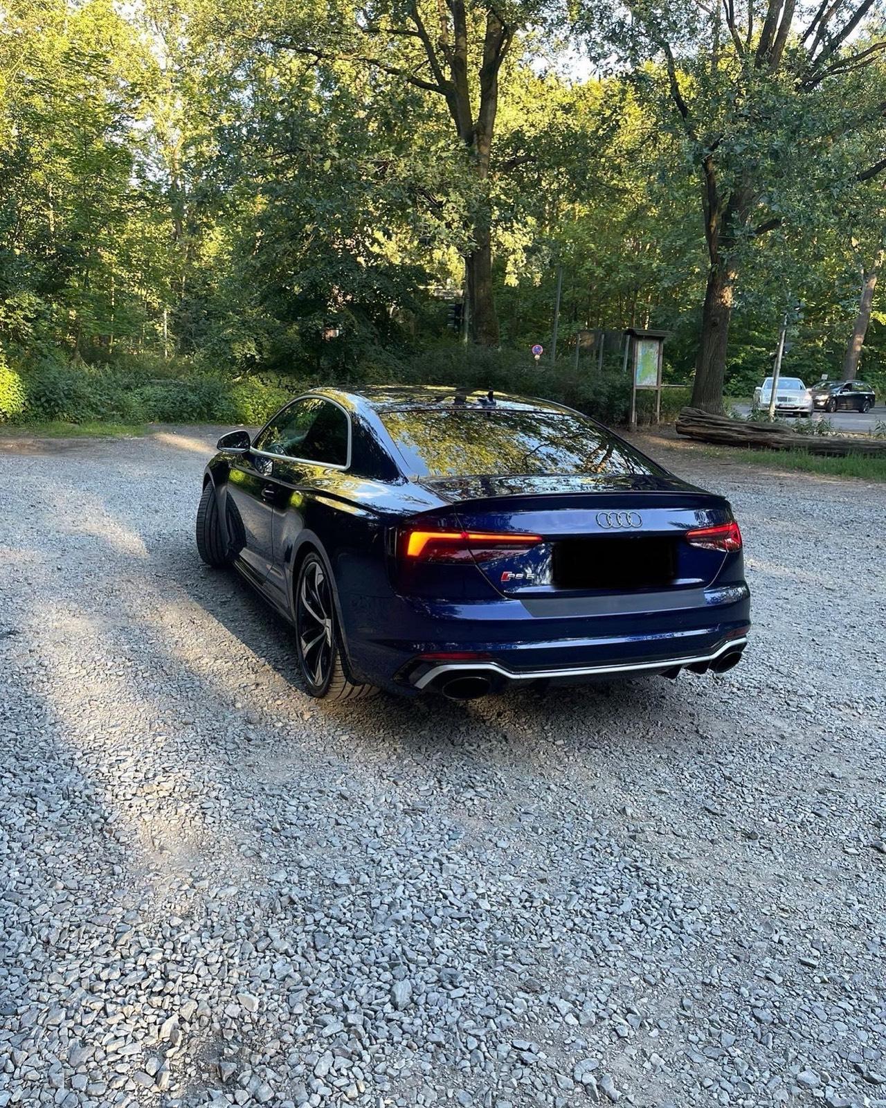 Audi RS5 Sportback mieten Bild 4