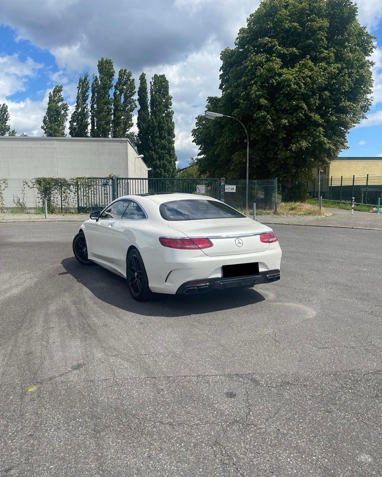 Mercedes-Benz S63 AMG Coupé Bild 6