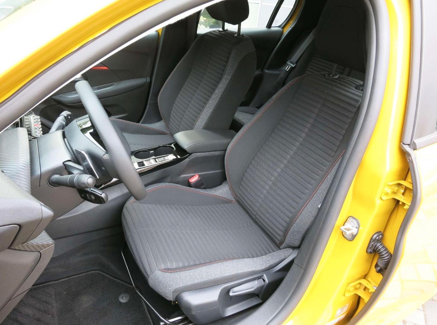 Peugeot 208 mieten, Auto mieten, Langzeitmiete Bild 6