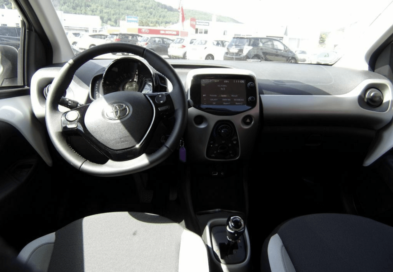 Toyota Aygo mieten, Auto mieten, Langzeitmiete Bild 4