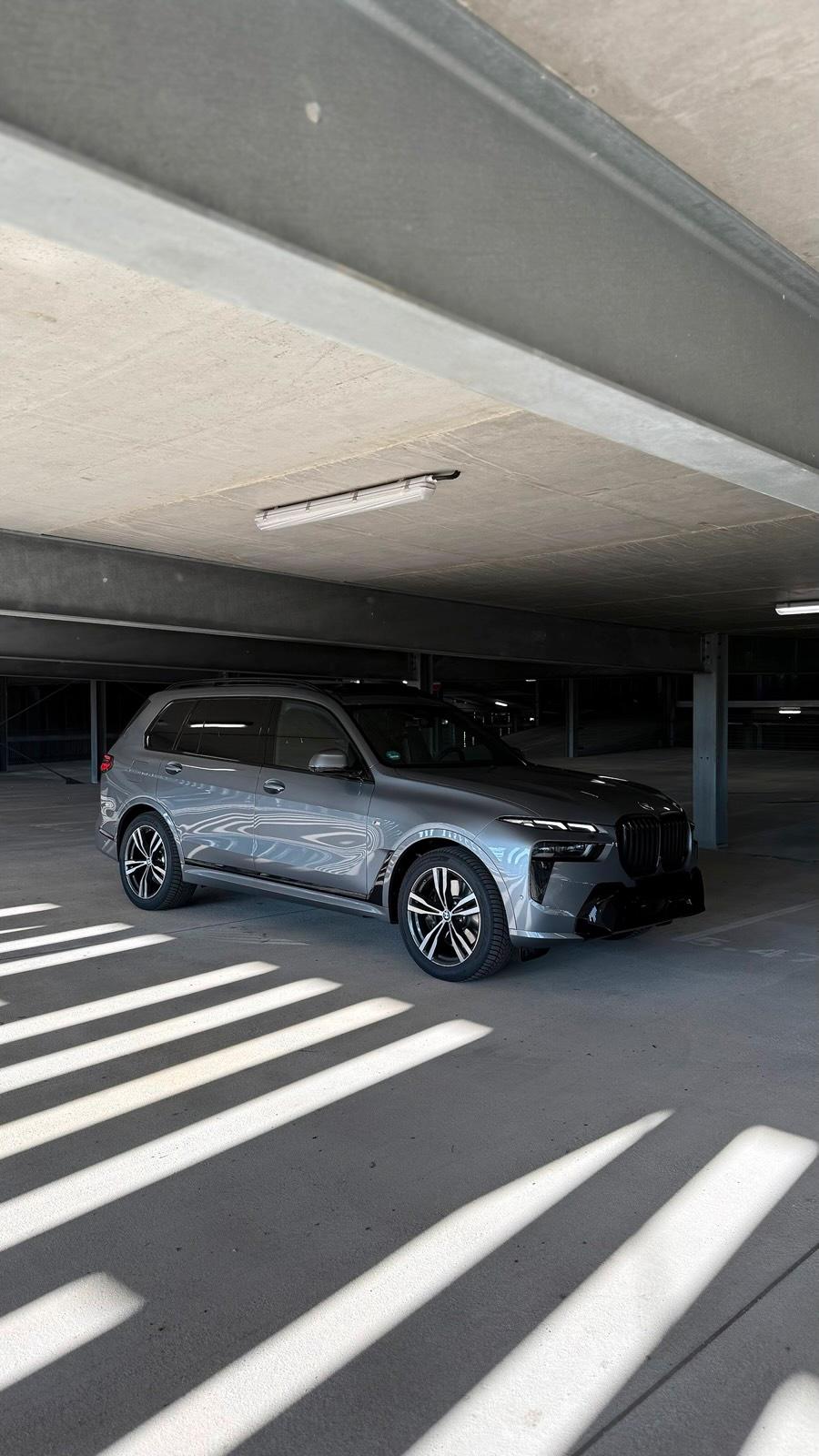 BMW X7 40d Mieten Autoabo Langzeitmiete Mietwagen Bild 3