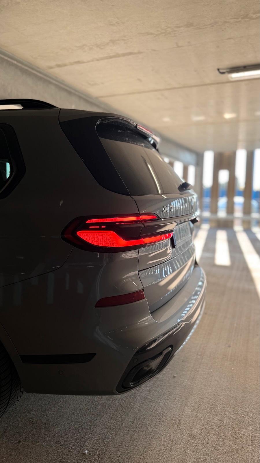 BMW X7 40d Mieten Autoabo Langzeitmiete Mietwagen Bild 6