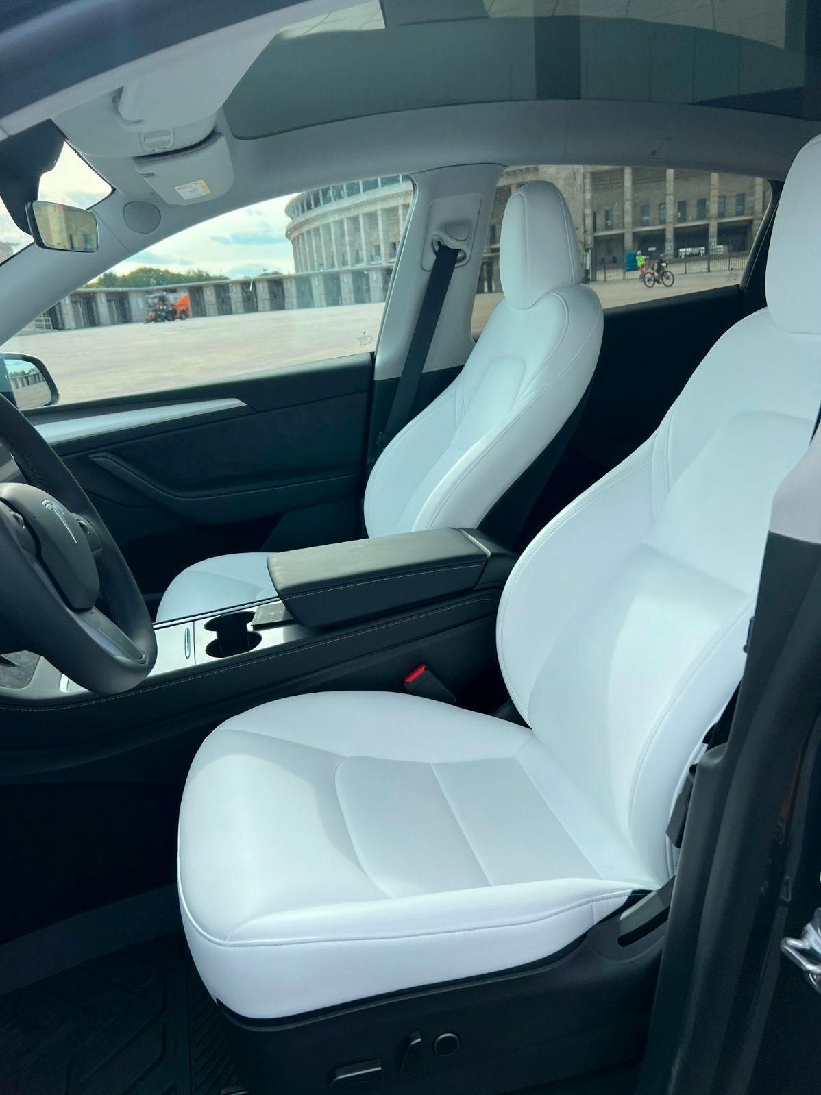 Tesla Model Y 2023 372 PS Autovermietung Mietwagen Automieten Rent a car Bild 6