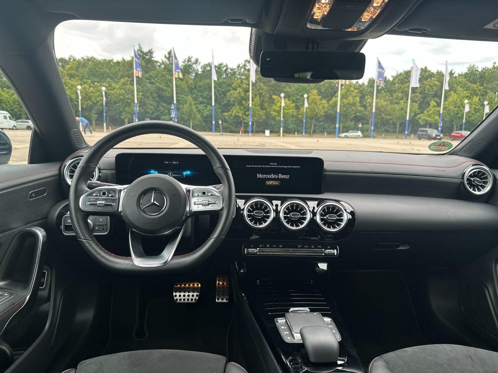 Mercedes Benz Cla Mieten Autovermietung Mietwagen Rent a Car Mieten Bild 6