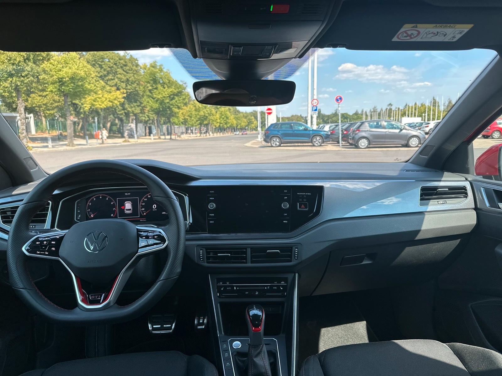 VW Polo GTI 2024 Mieten Autovermietung Mietwagen Rent a Car Bild 4