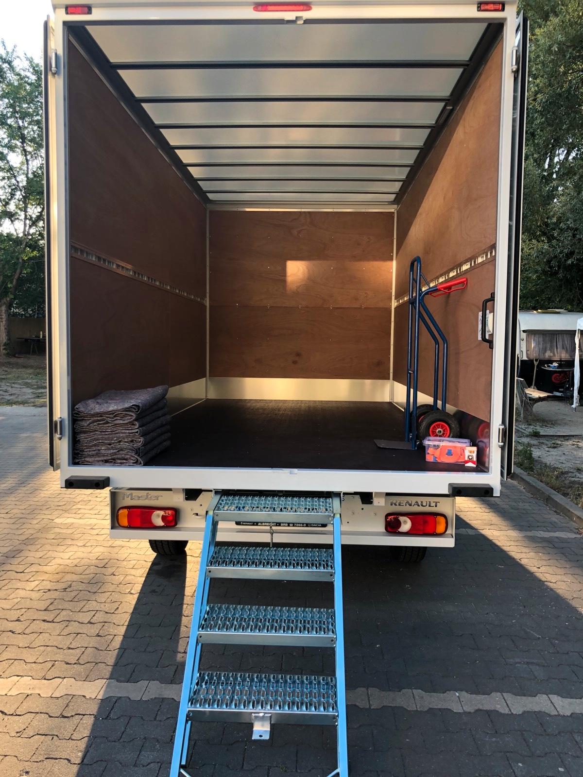 Möbelkoffer mieten 140€ / 24 Stunden / 200 KM frei jeder weitere 25 Cent / 7:00-22:00 Uhr täglich ohne Kaution Bild 5