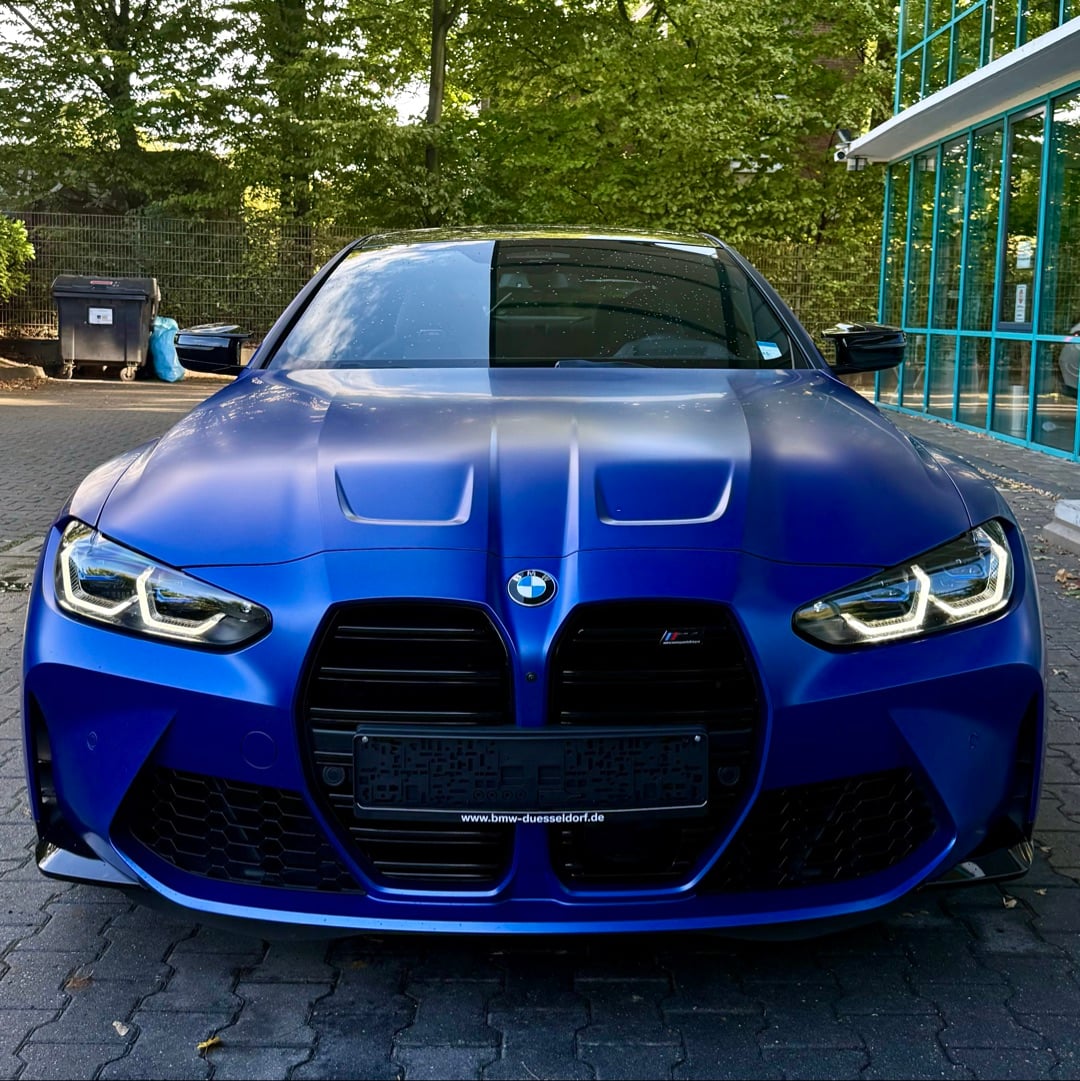 M4 COMPETITION M XDRIVE COUPÉ mieten in Düsseldorf Bild 2