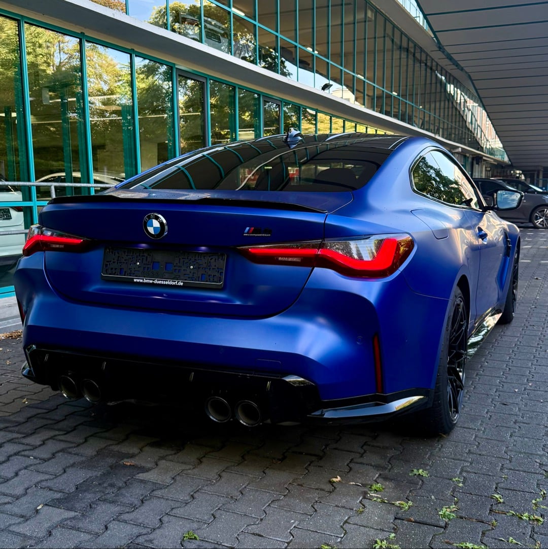 M4 COMPETITION M XDRIVE COUPÉ mieten in Düsseldorf Bild 5