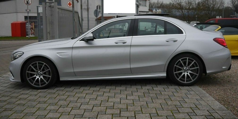 Mercedes C63 AMG Bild 4