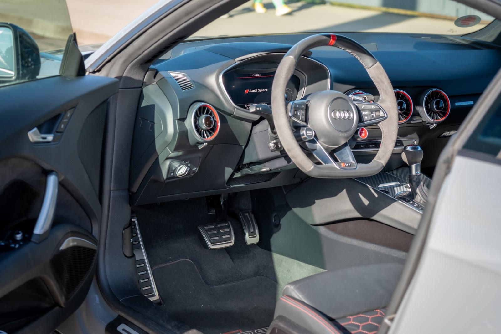 Audi TT RS - Mieten / Mietwagen / Hochzeit Bild 4