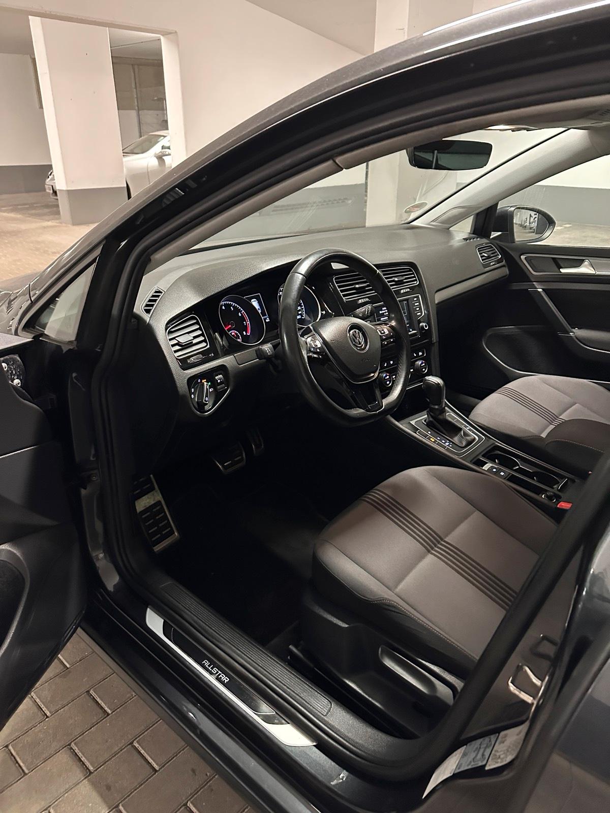 Golf 7 Kleinwagen Leihwagen Auto mieten Langzeitmiete Bild 3