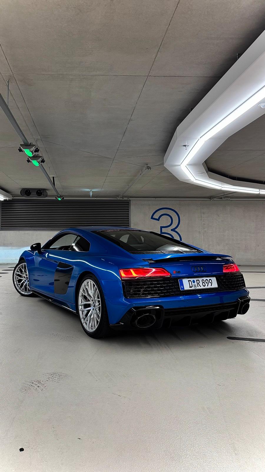 Jetzt Mieten ✅ Audi R8 V10 LAUT! Ab 20 Jahren Mieten Auto Sportwagen mieten hochzeitsauto mieten Düsseldorf Lieferung nach essen Köln Oberhausen aachen Möncheng Bild 4