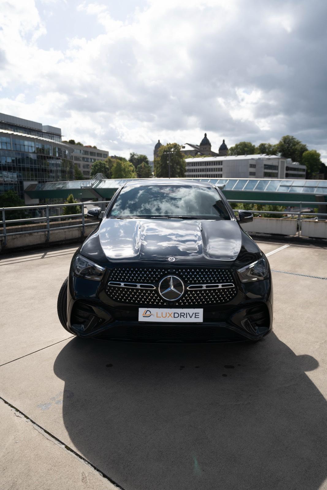 Mercedes GLE Coupé 300d 4MATIC AMG Line mieten | Wuppertal NRW Bild 2