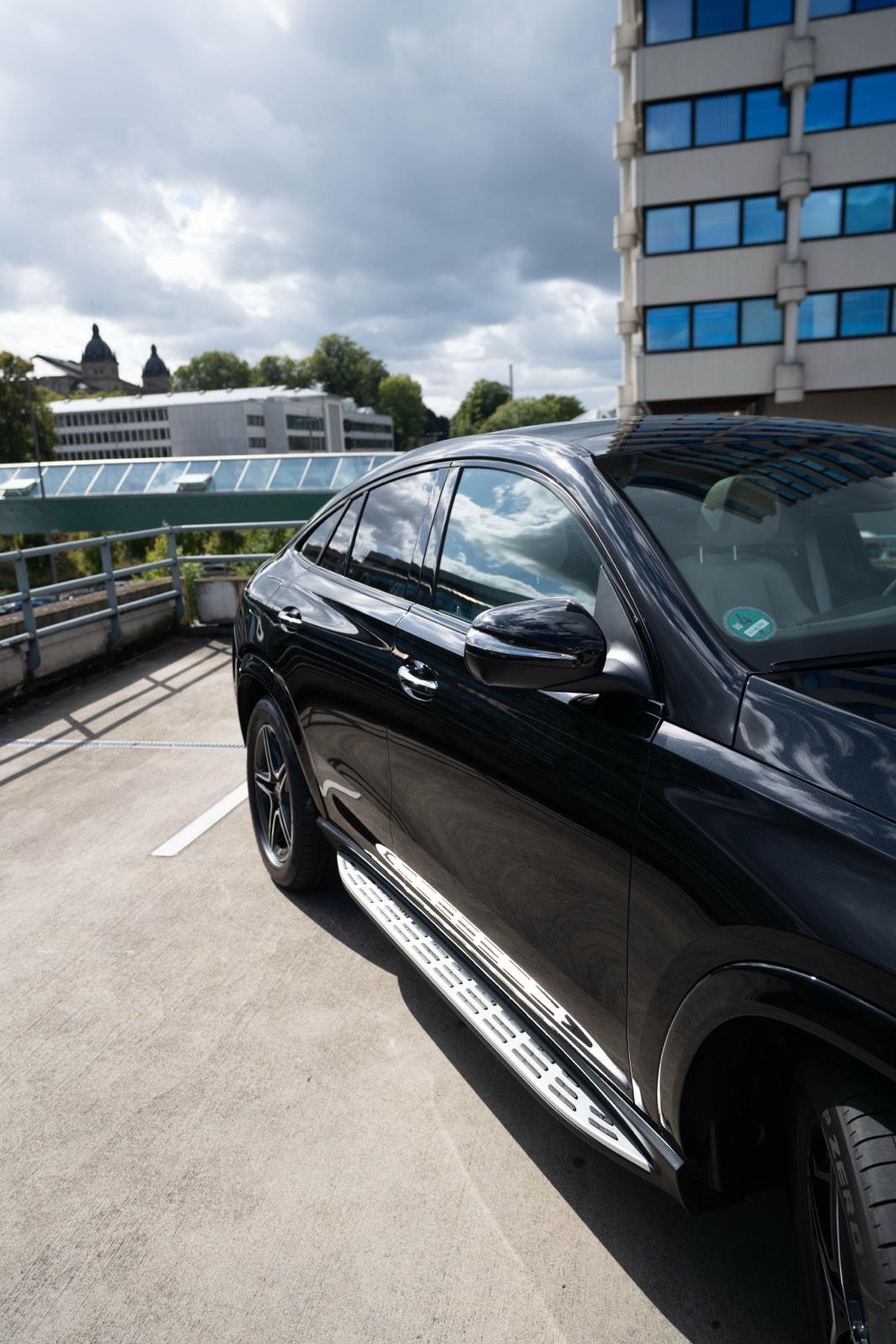 Mercedes GLE Coupé 300d 4MATIC AMG Line mieten | Wuppertal NRW Bild 4